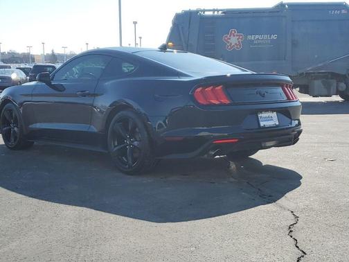 2021 Ford Mustang EcoBoost Premium