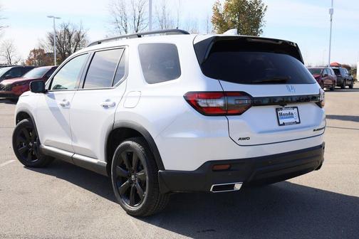 2025 Honda Pilot Black Edition