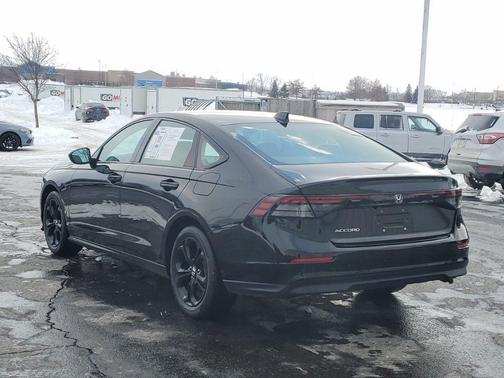 2025 Honda Accord SE