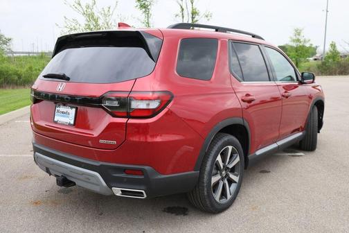 2025 Honda Pilot Touring