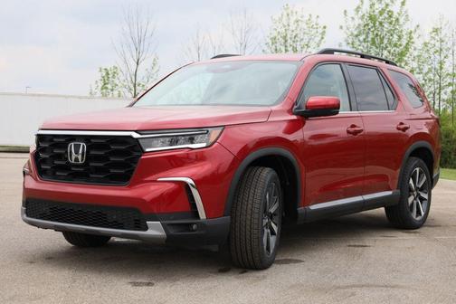 2025 Honda Pilot Touring
