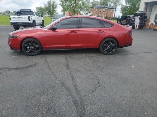 2023 Honda Accord Hybrid Sport-L