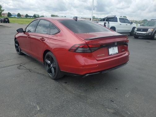 2023 Honda Accord Hybrid Sport-L