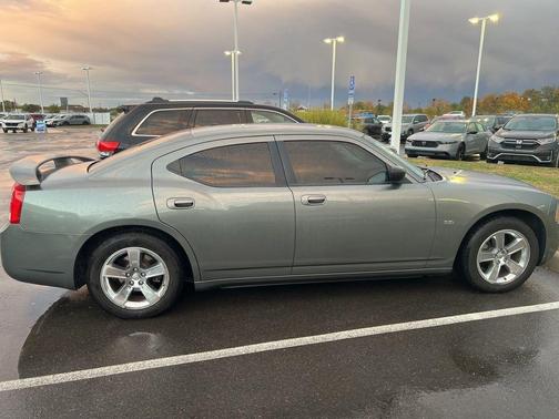 2009 Dodge Charger SXT