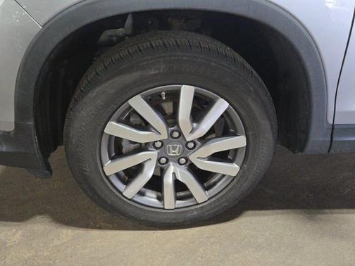 Lunar Silver Metallic 2019 Honda Pilot EX-L