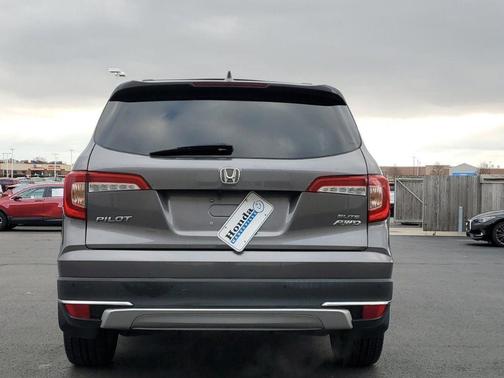 2022 Honda Pilot Elite