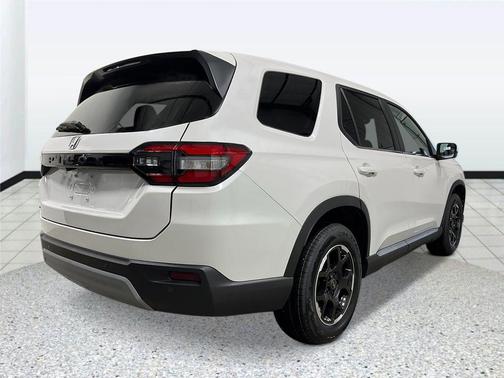 2025 Honda Pilot EX-L+