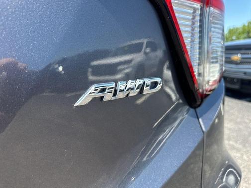 Modern Steel Metallic 2019 Honda HR-V LX