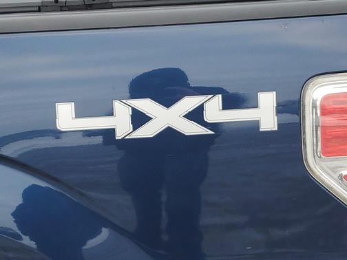 2010 Ford F-150 XLT SuperCrew