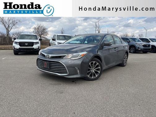 2018 Toyota Avalon XLE