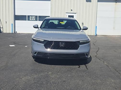 Urban Gray Pearl 2025 Honda Accord Hybrid Touring