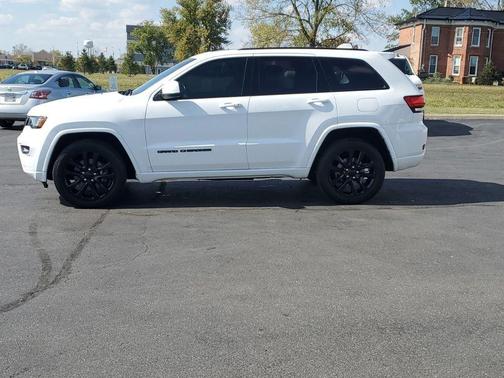 2021 Jeep Grand Cherokee Laredo X