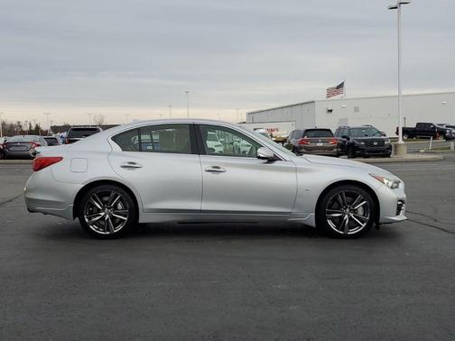 2014 INFINITI Q50 Sport