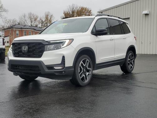 2023 Honda Passport Elite
