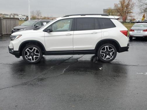 2023 Honda Passport Elite