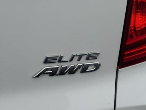 2023 Honda Passport Elite