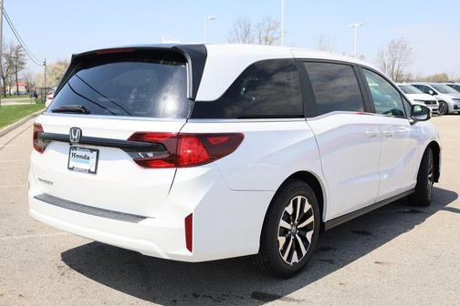 Platinum White 2026 Honda Odyssey EX-L