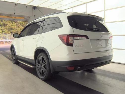2022 Honda Pilot Black Edition