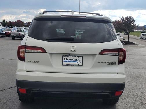 2022 Honda Pilot Black Edition