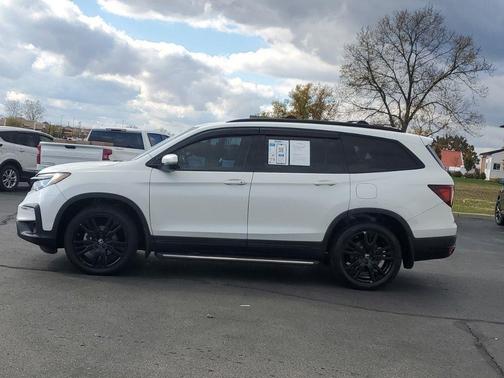 2022 Honda Pilot Black Edition