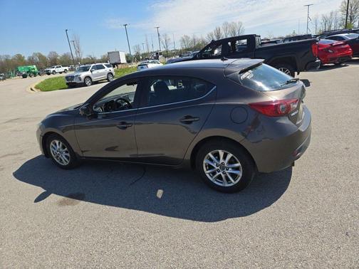 2016 Mazda Mazda3 i Touring