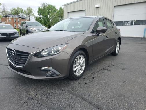 2016 Mazda Mazda3 i Touring
