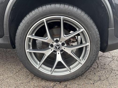 2022 Mercedes-Benz GLC 300 Base 4MATIC