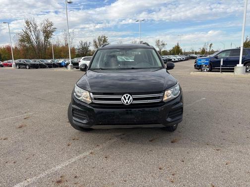 2017 Volkswagen Tiguan Limited 2.0T