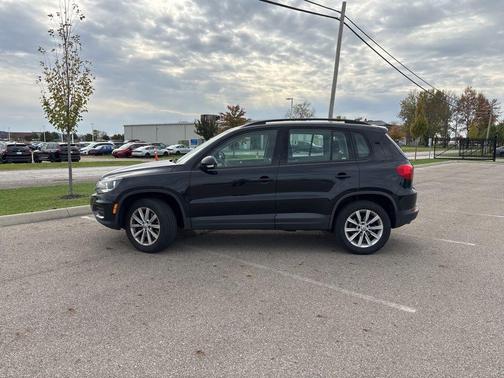 2017 Volkswagen Tiguan Limited 2.0T