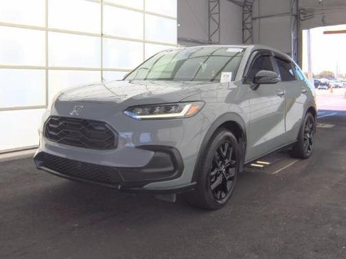 Urban Gray Pearl 2024 Honda HR-V Sport