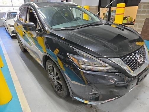 2023 Nissan Murano SL