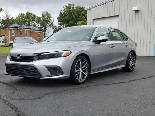 2022 Honda Civic Touring