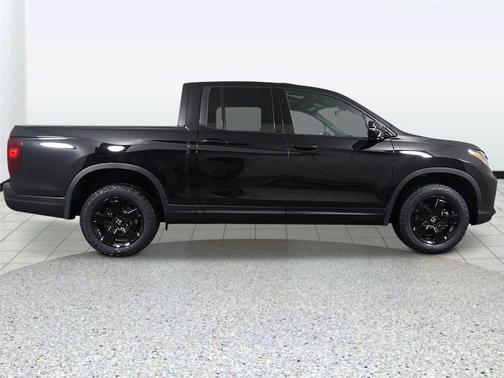 2025 Honda Ridgeline Black Edition