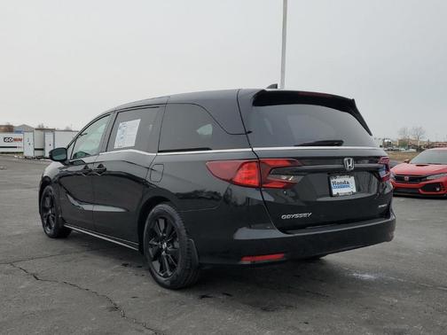 2024 Honda Odyssey Sport
