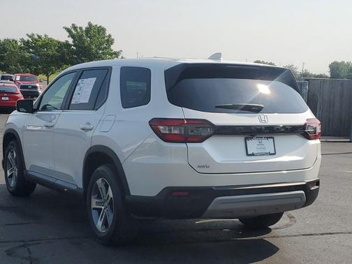 2023 Honda Pilot EX-L 7-Passenger