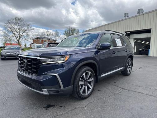 Obsidian Blue Pearl 2025 Honda Pilot Elite