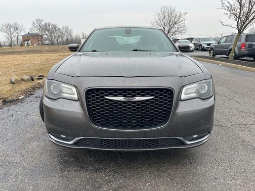 2015 Chrysler 300 S