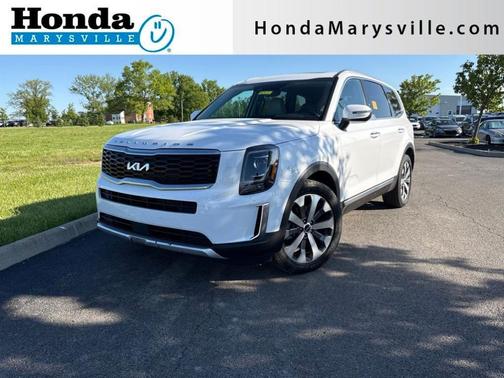 White Pearl 2022 Kia Telluride S