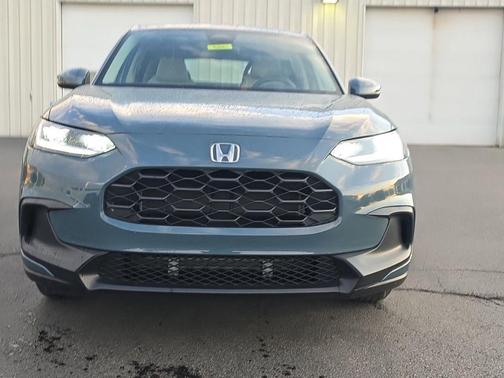 Pearl 2025 Honda HR-V LX