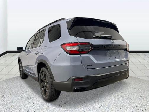 Gray Pearl 2026 Honda Pilot Black Edition