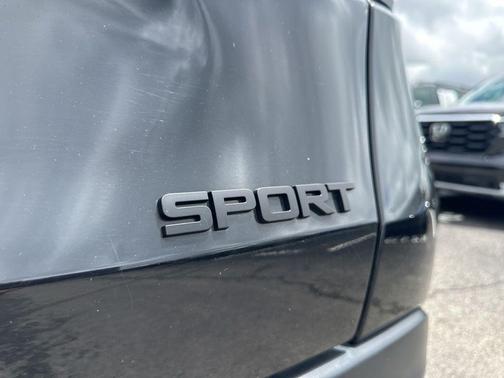Crystal Black Pearl 2024 Honda HR-V Sport