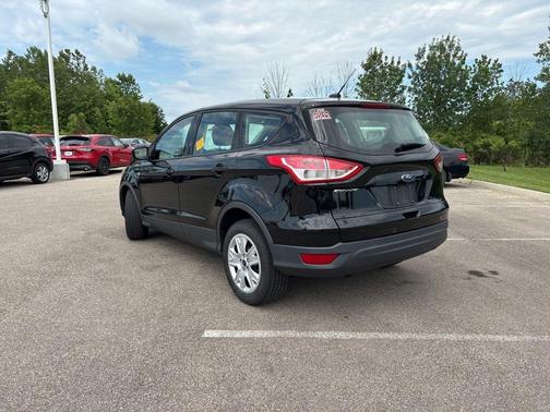 2016 Ford Escape S