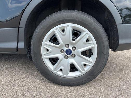 2016 Ford Escape S