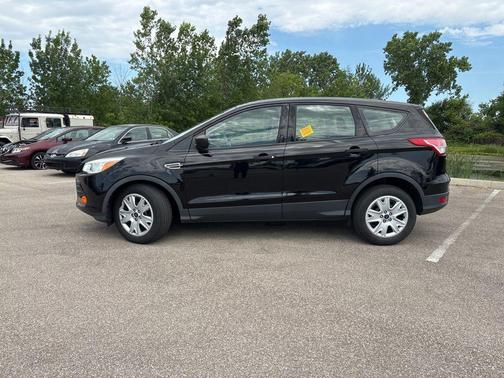 2016 Ford Escape S