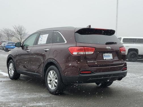 2017 Kia Sorento LX