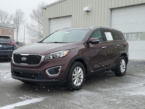 2017 Kia Sorento LX