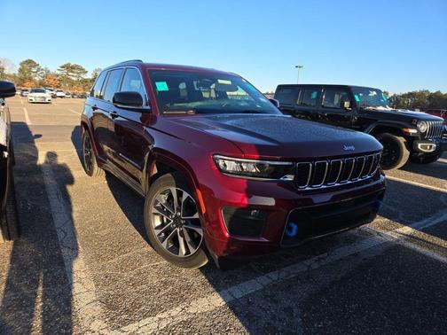 2023 Jeep Grand Cherokee 4xe Overland