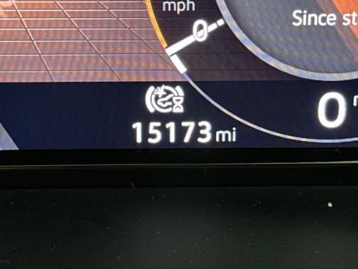 2024 Volkswagen Atlas 2.0T SE w/Technology 4MOTION