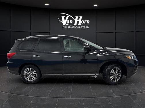 2020 Nissan Pathfinder SL 4WD