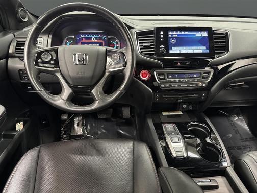 2020 Honda Pilot AWD Black Edition